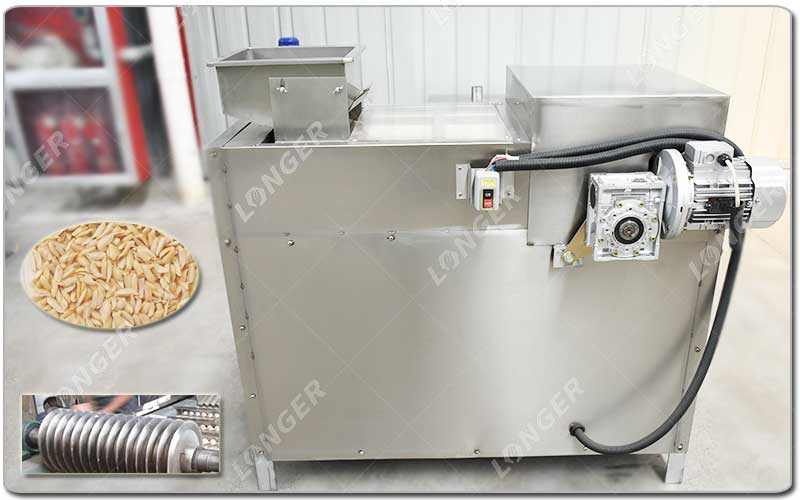 Estrutura da Máquina Automática de Corte de Tiras de Amêndoa.jpg Estrutura da Máquina Automática de Corte de Tiras de Amêndoa.jpg